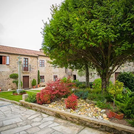 Sleeps 20 With Pool And Wifi
