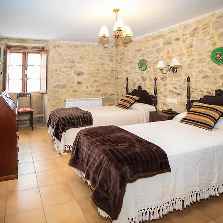 Sleeps 20 With Pool And Wifi Villa Codeseda