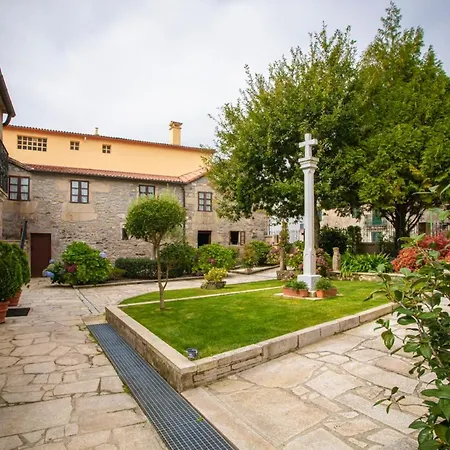 Sleeps 20 With Pool And Wifi Codeseda